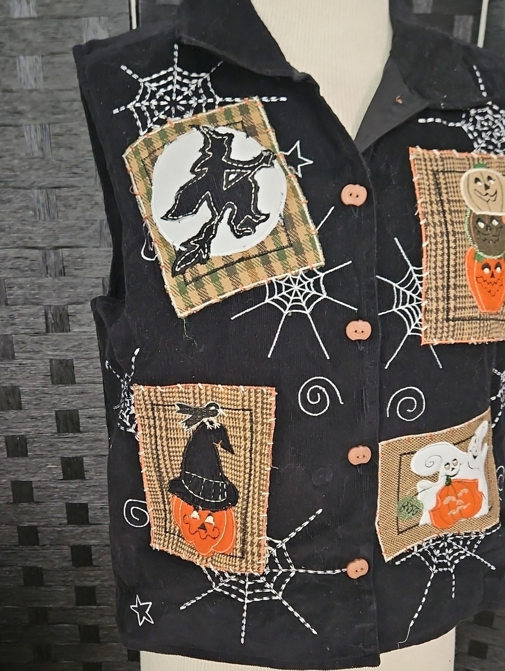 Tantrums Black Halloween Patchwork Vest with Orange & Cream Accents Size Medium - Picture 2 of 11